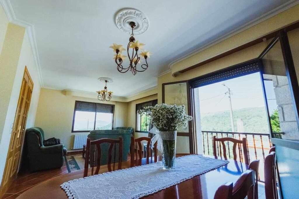 Casa Ourense Guxinde A Pereira Kültér fotó