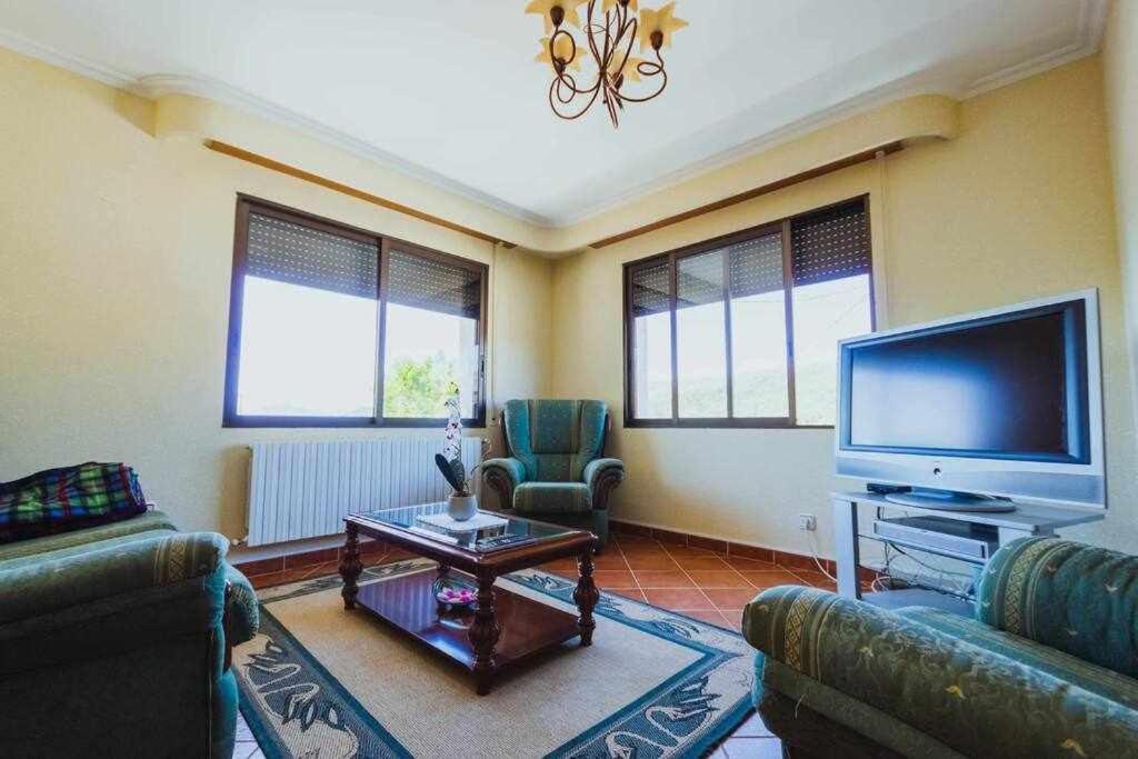 Casa Ourense Guxinde A Pereira Kültér fotó